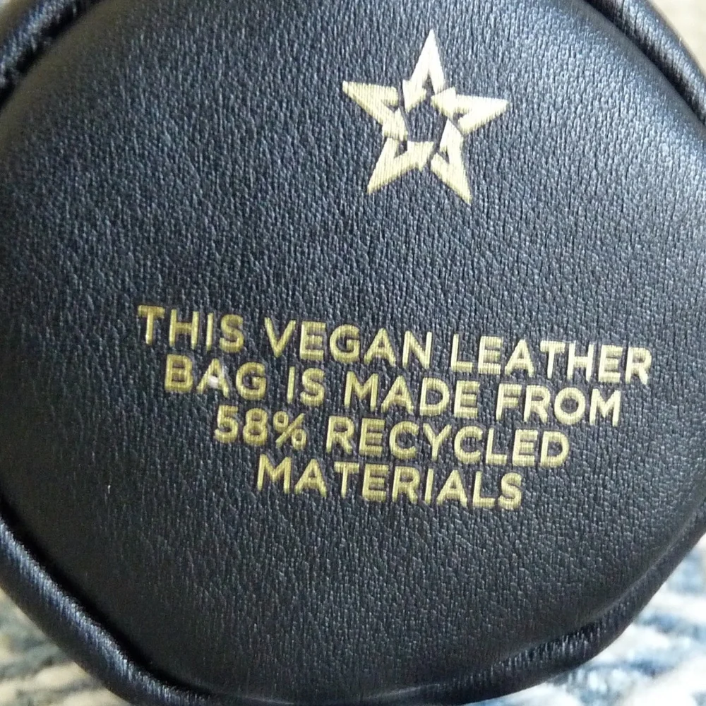 Kat Von D 💟 brand